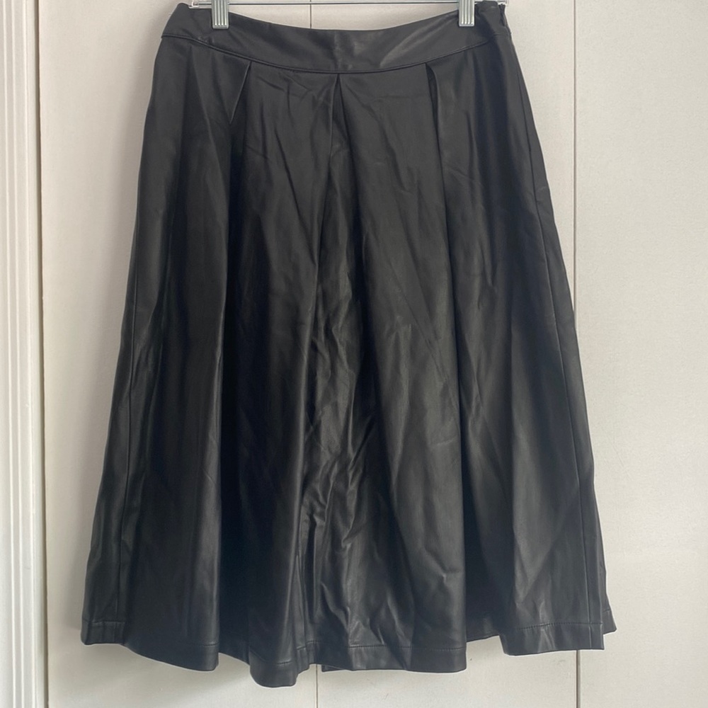 Leather skirt